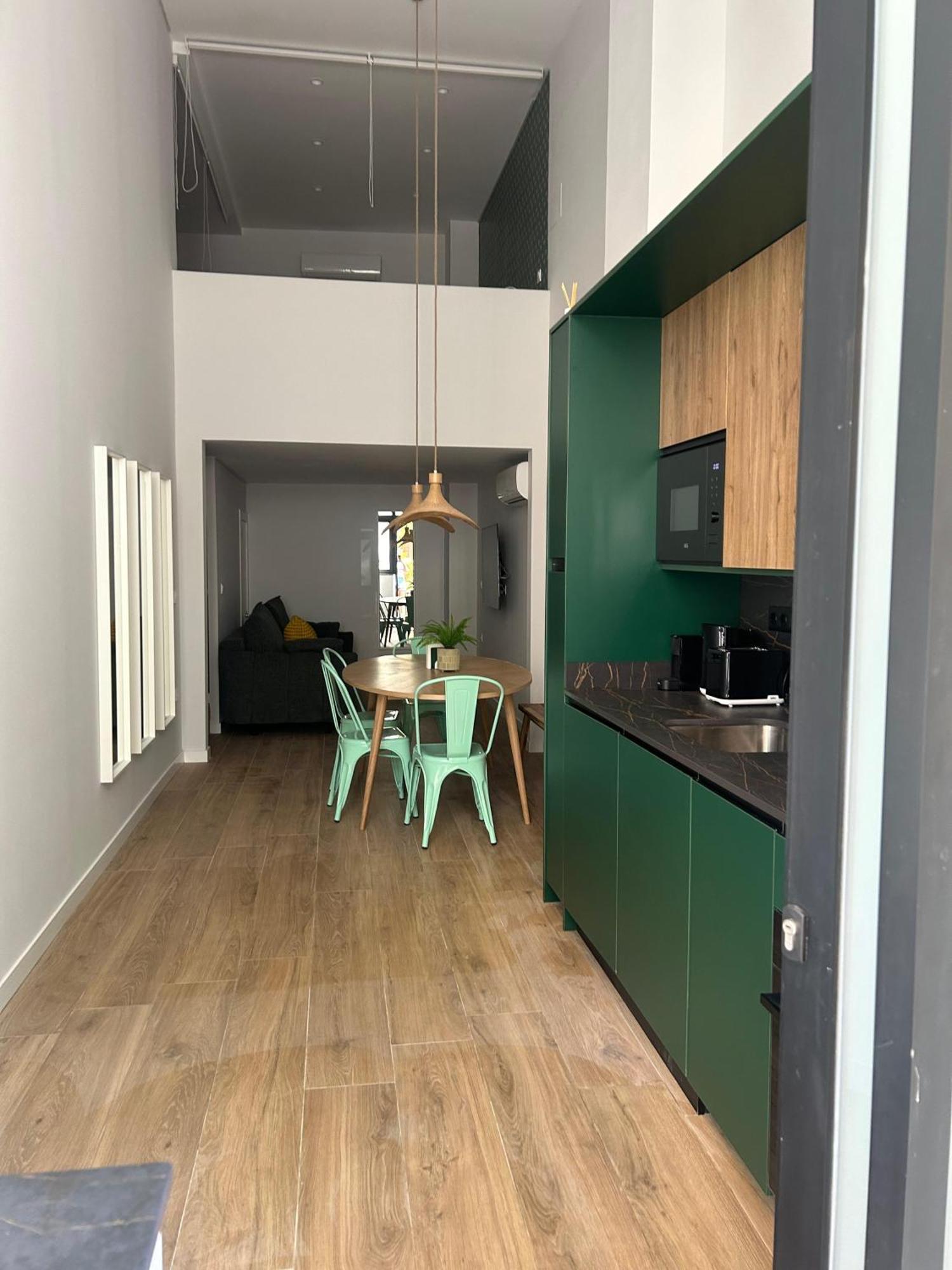 Quiet Loft * Valence
